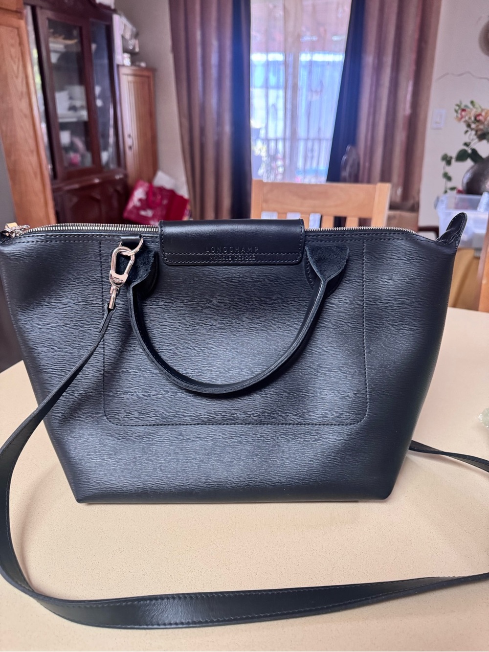 Longchamp Black Leather Small Tote with Crossbody Strap - Picture 4 of 6